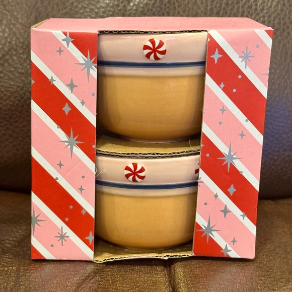 Bakeshop Nutcrackers with Peppermint Ceramic Christmas Ramekin Set - Picture 5 of 5